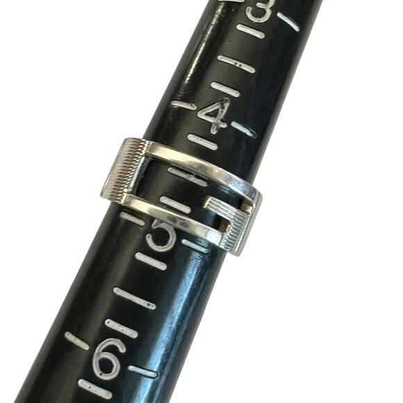 Gucci Abstract G Ring Sterling Silver - Size 4.75 - Picture 13 of 13